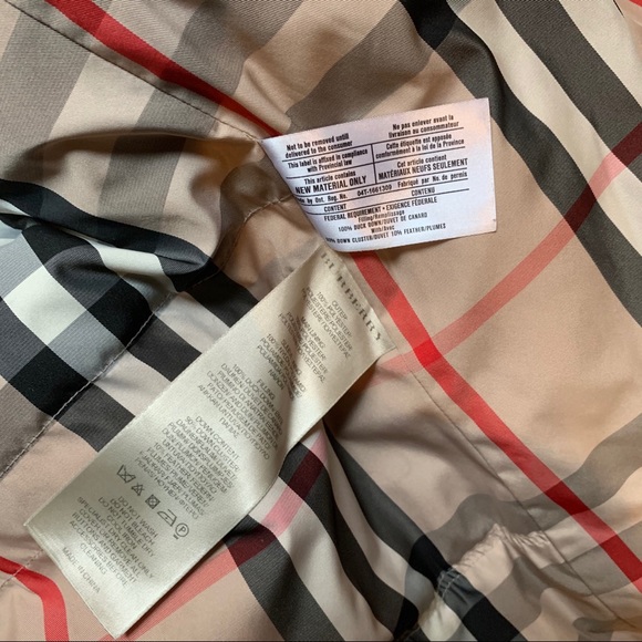 BURBERRY - Duck filled down hooded coat, S - Picture 8 of 9